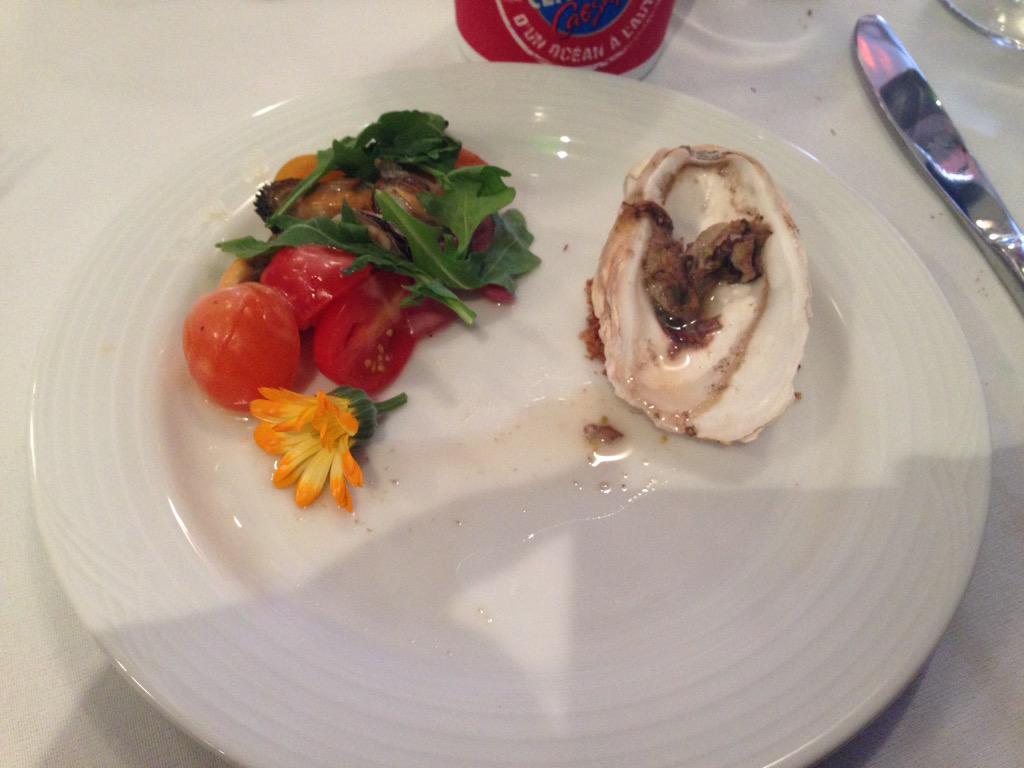 Krystalle_CBC's tweet image. Thanks for the picture @CHEF_LYNN and nice to meet you today. You were a great host of @PEI_Shellfish #shellfish20th