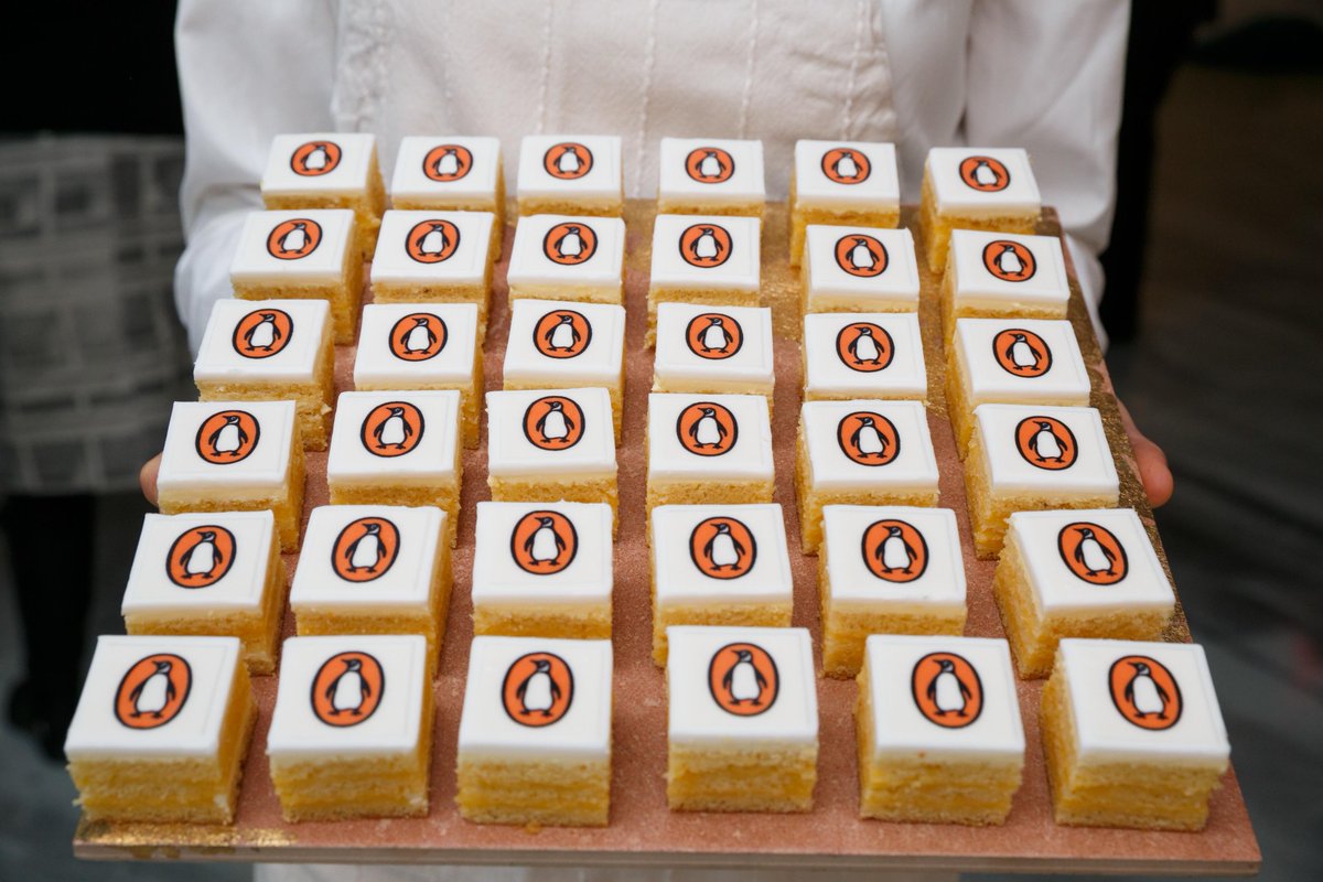 _L_Lane's tweet photo. A 'taste' of @StuartKells 'Penguin and the Lane Brothers' book launch @unilibrary @BYTeventmaker #penguinfounders http://t.co/pcXln1F1n6