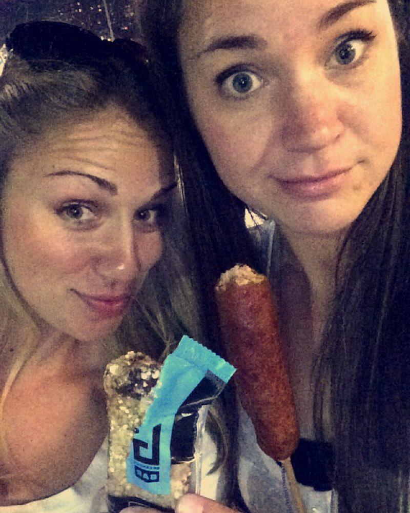 hormonarse's tweet photo. Are you a breakout bar or a corndog at a concert kinda lady? #backroadanthem #breakoutbar #breakotbabe #friends #arโฆ http://t.co/GZyAUvsXxP