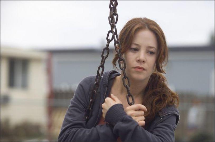 9/15: Happy 36th Birthday 2 actress Amy Davidson! TV Fave 4 8 Simple Rules+more!  