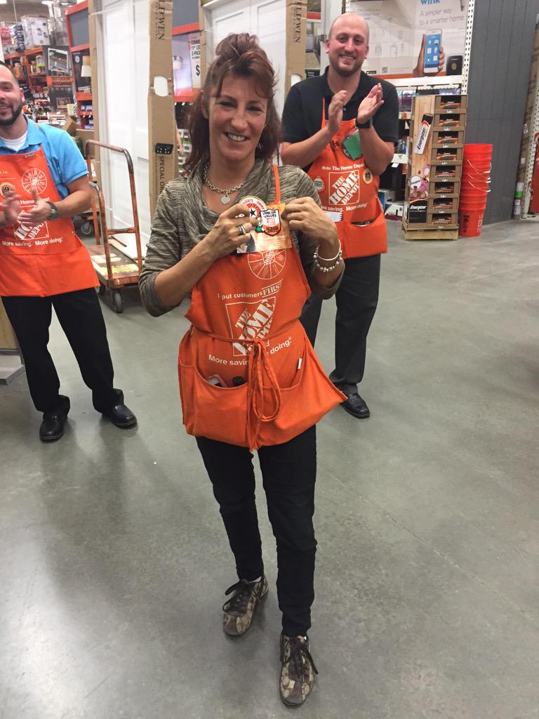 nyyroro's tweet photo. Debbie-D23 Specialist/John-D25 DS/Dawn-D23 DS from Poughkeepsie, NY are focused on our Big 3! #ImStillClapping ππ»ππ»ππ» http://t.co/gOEnJ0Tzd7