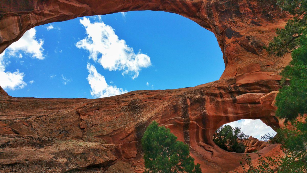 motschenbacher1's tweet photo. More shots of #doubleoarch at #archesnps. I love this geological wonder. http://t.co/rUQEtHYqmR