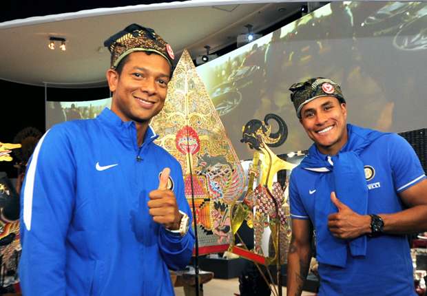 GOAL_ID's tweet image. Pahlawan Derby FC Internazionale Kunjungi Paviliun Indonesia - bit.ly/1Kkuu6C