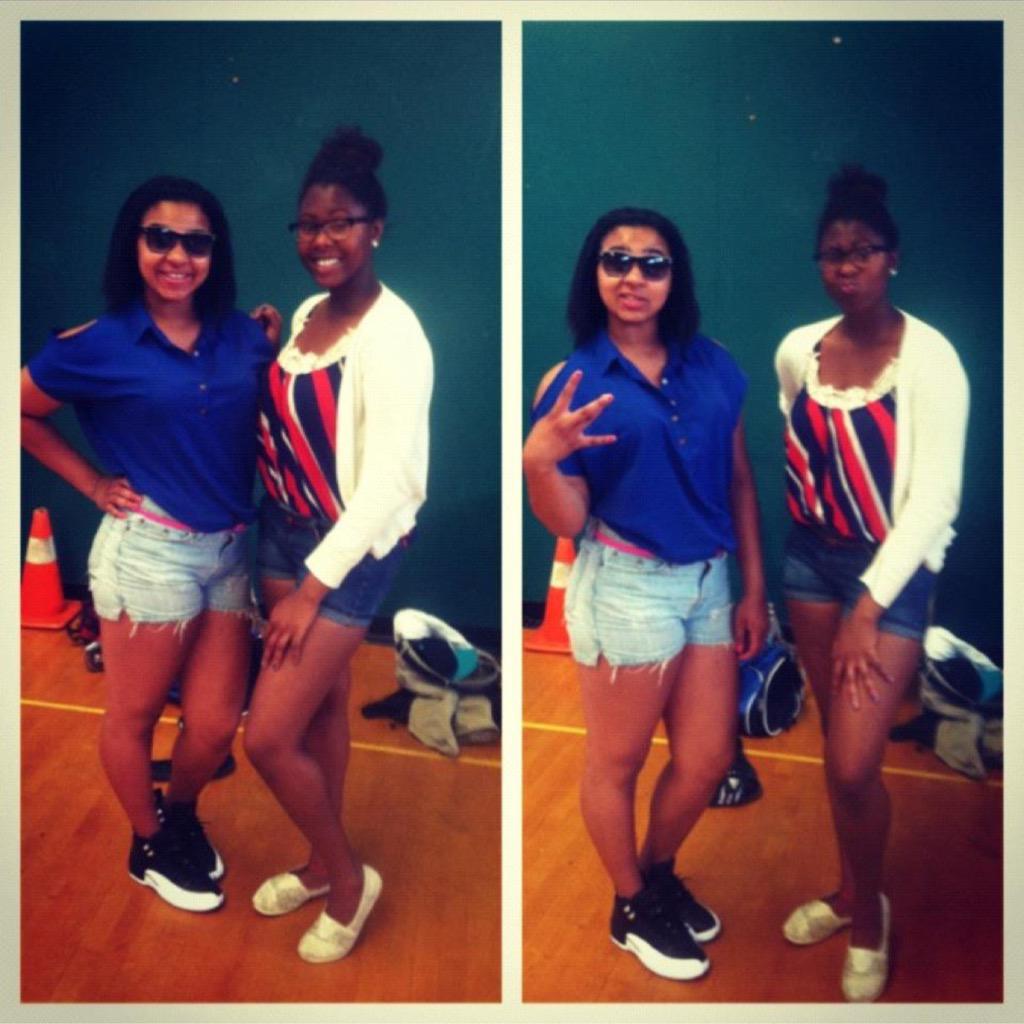 BriThangaaa's tweet photo. Yes im embarrassing you and me on your birthday ๐๐พ๐
I love you sissy #est11 http://t.co/GoiKGpYaZh