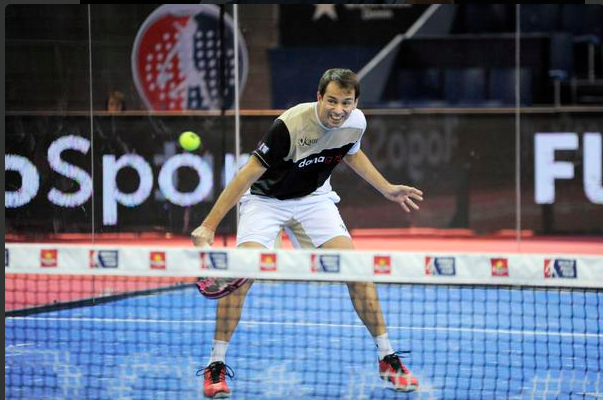 KaittExcellence's tweet photo. Gran torneo de @willylahoz y @Marcello_Jardim en #WPTMadridOpen.Ambos lucharán hoy por el pase a semifinales! #cracks http://t.co/sl9IwSzWbl