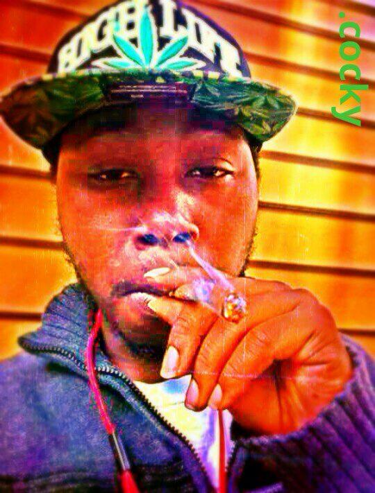 ONEG057's tweet photo. OneG #ExtenDoMixtape Coming Soon #ExtenDoKing #OneG #GMBAMN http://t.co/pBBZgQGmXT