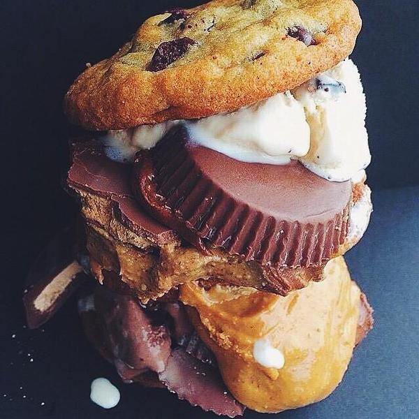 ItsFoodPics's tweet photo. What makes you happy     https://t.co/0exzi5Thbp