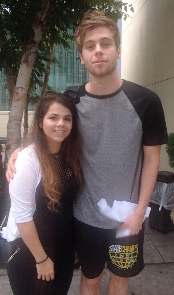 WHAT A SLEEPY BABY WTF I WANT