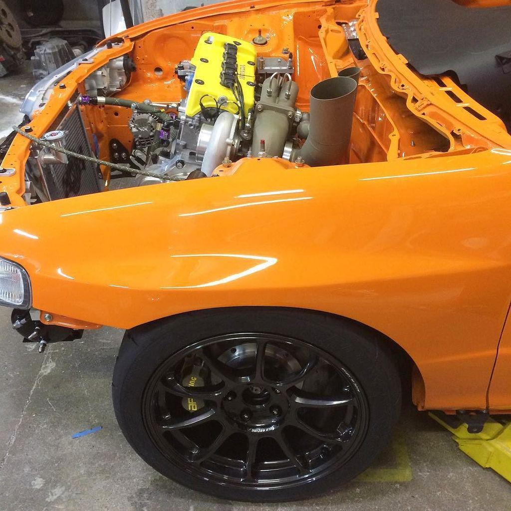 Rywire's tweet photo. First set of 17" #ze40's stateside! For the #gt3integra #Rywire #rywireintegrabuild #sema2… http://t.co/2yhGjPXxNT http://t.co/l8Wj6Y10am