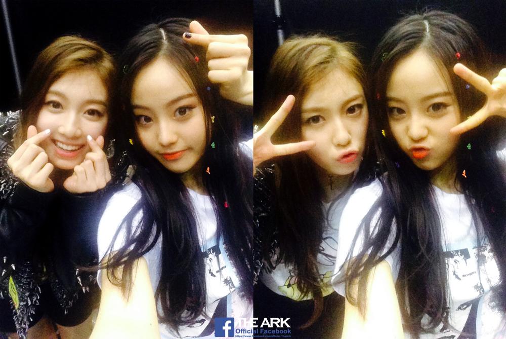theark_indo's tweet photo. [#디아크/Facebook]
2015 Asia Music Network 비하인드 컷 Upload
https://t.co/0olAaZNqvG  

#본의아닌_셀카방출 http://t.co/3pb5EAvjob