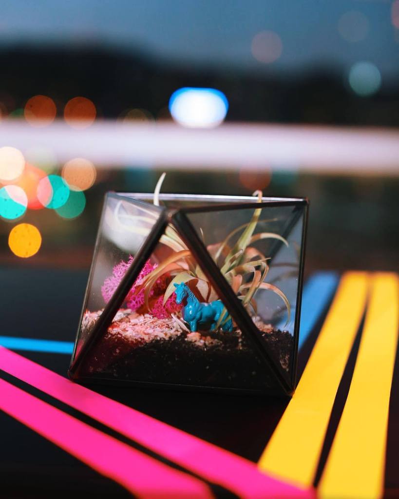 WeAreAGENC's tweet image. Just follow the neon lines....
#DesignForDigital #3screens

#LifeInFullScreen on all scree… ift.tt/1UZhy8Z