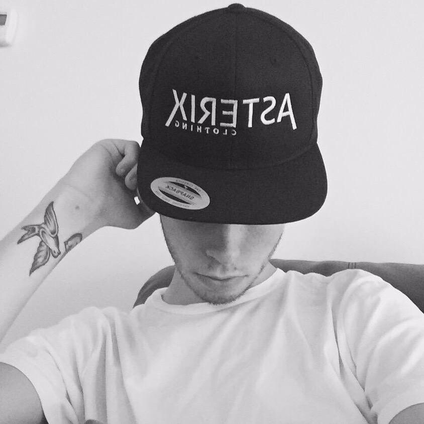 asterixclothing's tweet photo. WIN - For a Chance To Win One Of Our Snapbacks - Just Follow and RT @asterixclothing  - Winner Decided 30.09.15 http://t.co/2AEiwXY3vM