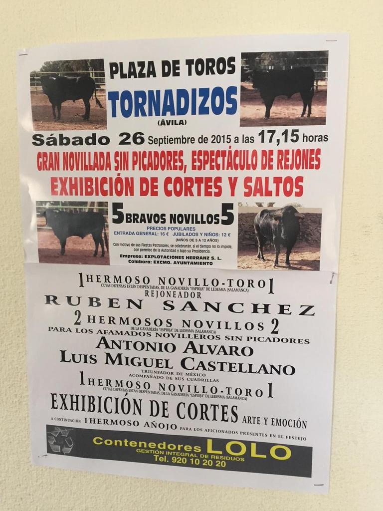 TornadizosDeAv's tweet photo. Cartel de la novillada para el sábado 26 de septiembre de 2015, acompañada de una exhibición de recortes... http://t.co/IYHfwm5rJb
