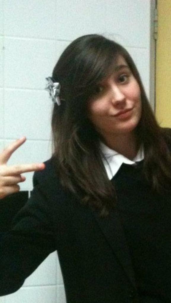 indiabradbury's tweet photo. When bae send you nudes #fringeonpoint http://t.co/3YJ7D6ffp7