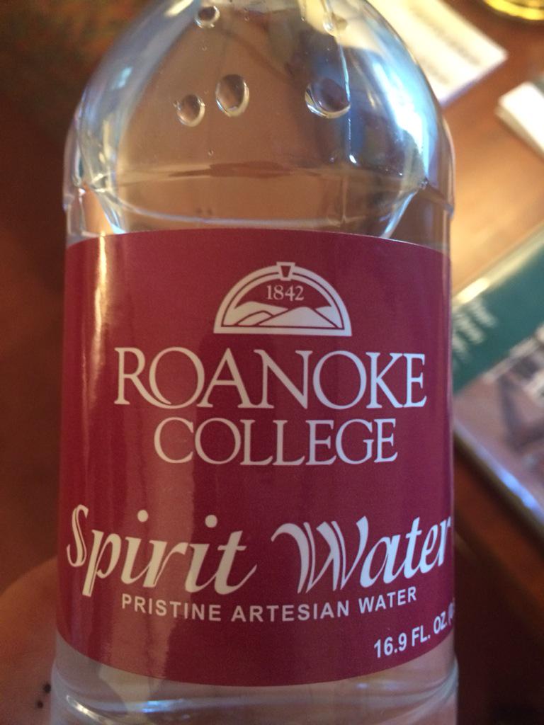 Oneil_Zack's tweet photo. Visiting colleges is fun http://t.co/woS9vCDF8o