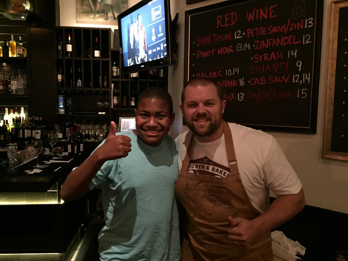 I'm so excited to be working with <a href="/chefnickshipp/">Chef Nick Shipp</a> during the @autismspeaksla event <a href="/theUpperWest/">Upper West</a>!