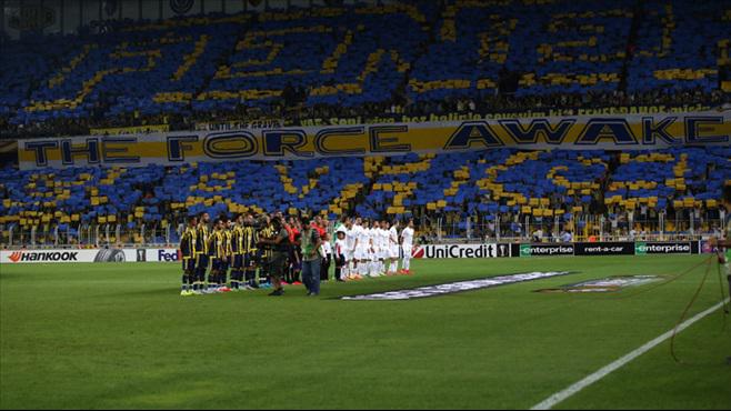 Molde Maçıyla Ülke Gündeminden Terörü Çıkarmayı Başaran Fenerbahçe'de Yüzler Gülüyor - zaytung.com/haberdetay.asp…