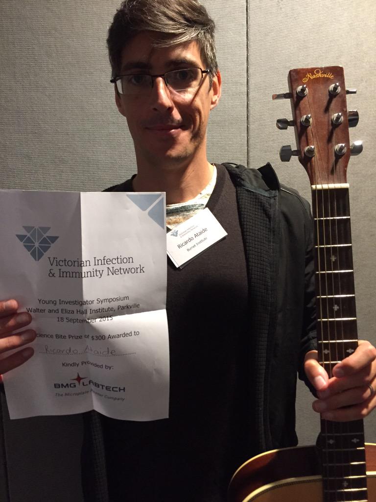 ricardoataide's tweet photo. Thanks #bmglabtech for my Science Bite award #viinyis @BurnetInstitute http://t.co/x9iXfIYc8U