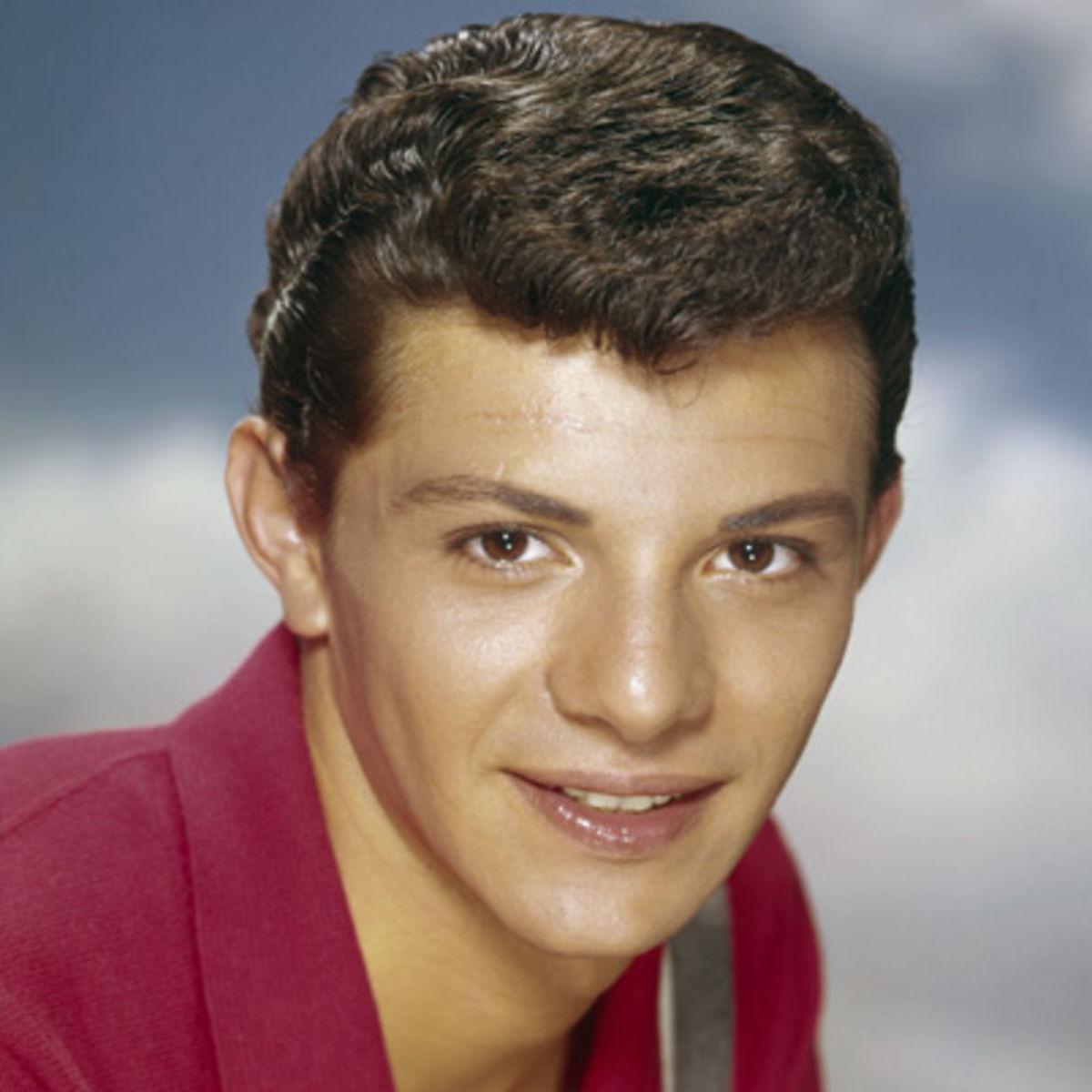 Remenber in :  FRANKIE AVALON  turns 75. Happy Birthday Frankie! 