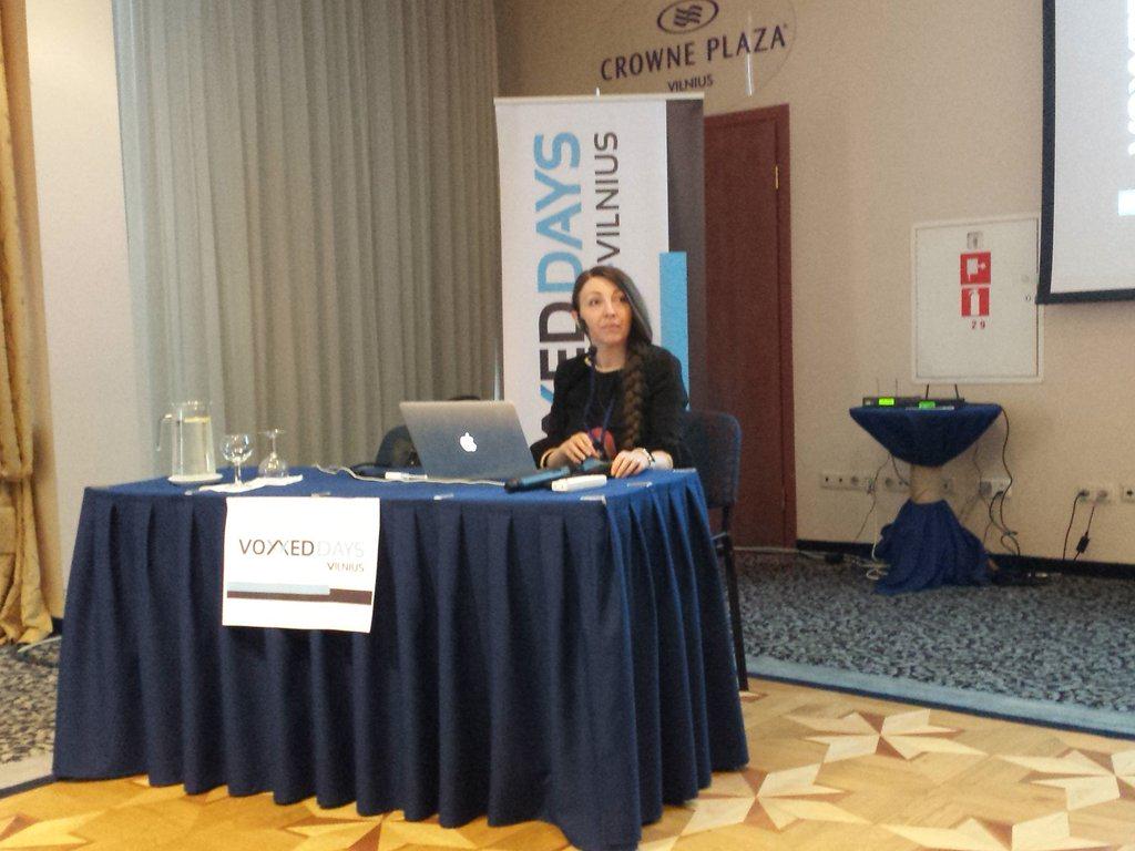 SparklingLabs's tweet photo. Emilia is starting her talk in Voxxed Vilnius #voxxedvilnius http://t.co/0vAvRssCko