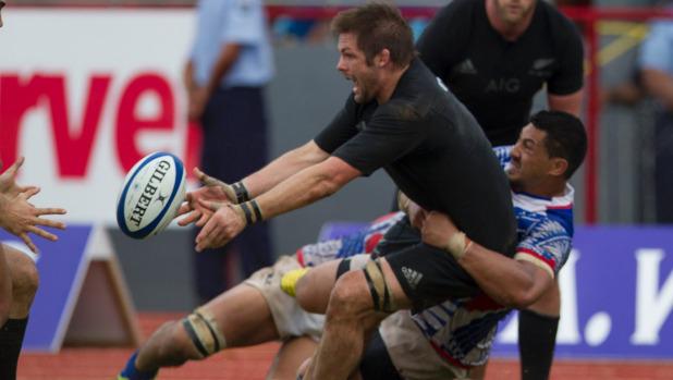 NZStuff's tweet photo. Richie McCaw Beats a path in advert for high-end headphones http://t.co/37SaQpUi61 http://t.co/ZJ17TTOEvv
