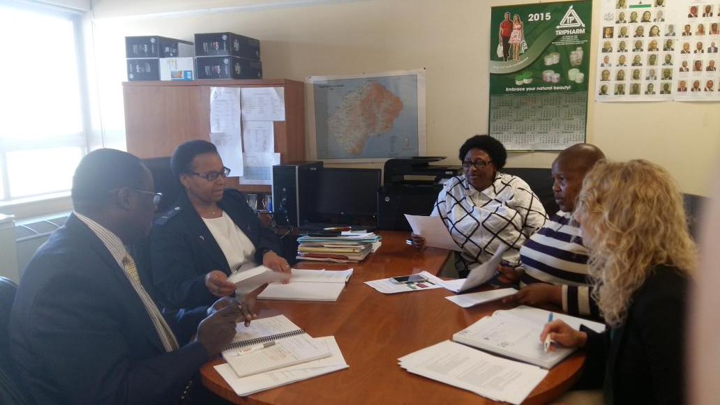 <a href="/UNFPA_Lesotho/">UNFPA Lesotho</a> @MoHLesotho discuss the Midwifery Services Framework a strategy to #endmaternaldeaths <a href="/world_midwives/">International Confederation of Midwives</a>