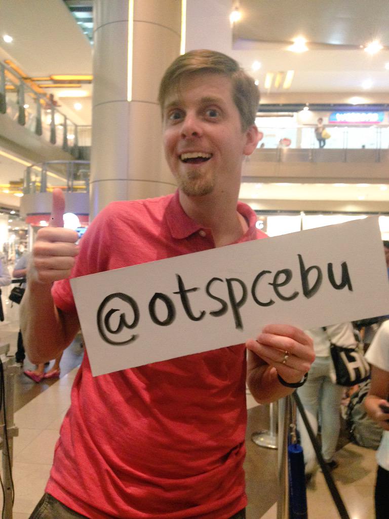 OTSPCebu's tweet photo. He-yo! @MrCassbah showing his love for #OTSPCebu~ 

@kieracass your hubby's totes awesome!
#KCinPH http://t.co/e6mF9qn36V