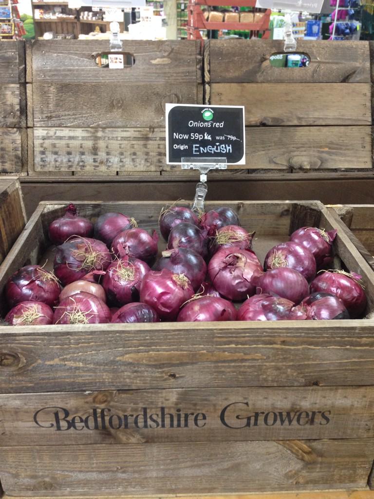 shedderly's tweet photo. Making the most of vintage apple crates for our farm shop merchandising. http://t.co/EMU5hHjUgb