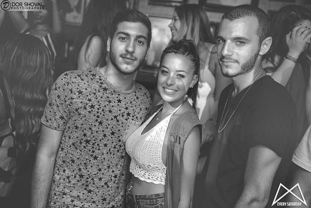 DJNivB's tweet photo. #Morfium Tel Aviv w/ DJ Smiley 😀 @singledrum http://t.co/04vi6gpnoD