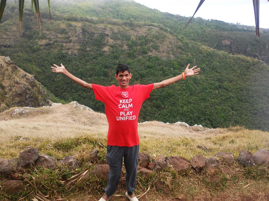 kritish07's tweet photo. Play unified in Rodrigues http://t.co/5LTG3Y2MIh
