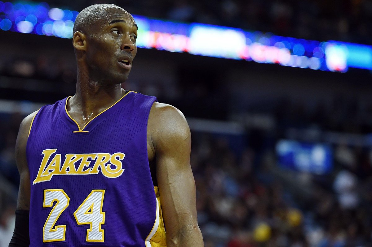 SuperSportTV's tweet photo. Kobe Bryant reportedly cleared to return to action for the @Lakers -> http://t.co/P4ykcfNpKl #SSNBA http://t.co/oU3wUPveK2