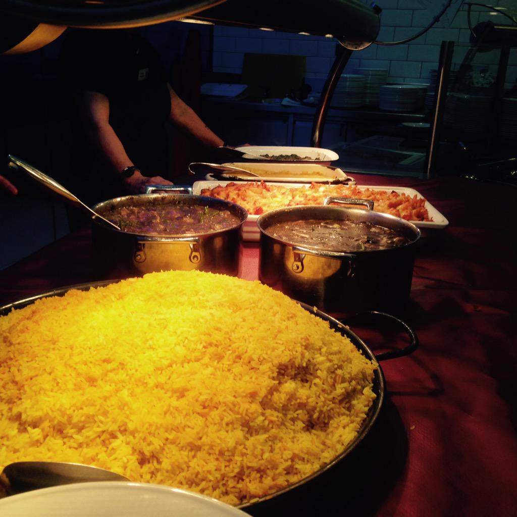 zoeblakeley93's tweet photo. Curry night last night @ShrewsSchool can't stand the heat .. get out of the kitchen!! @HolroydHowe #currynight http://t.co/x91JaqGdNc