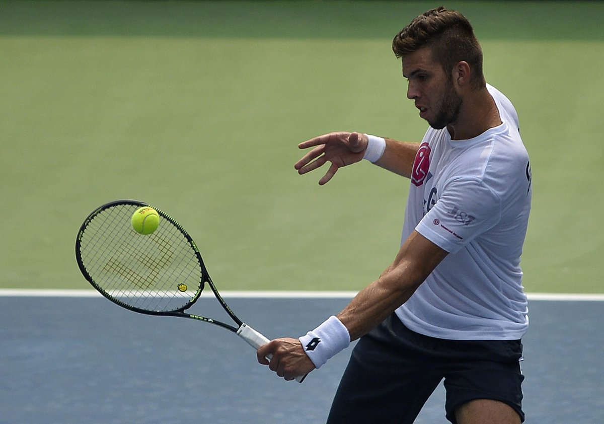 SportsbyHT's tweet photo. #DavisCup: @SomdevD upsets @jiri_vesely 7-6 (3), 6-4, 6-3 to level #INDvCZE tie 1-1 http://t.co/6xT0OalfiD