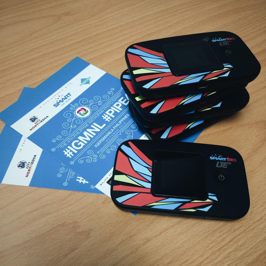 igersmanila's tweet photo. We're ready for tomorrow's photowalk for #IGMNL #PIPE4 thanks to @SMARTCares we have #SmartFreeIG #SmartLife. http://t.co/62zoruxghB