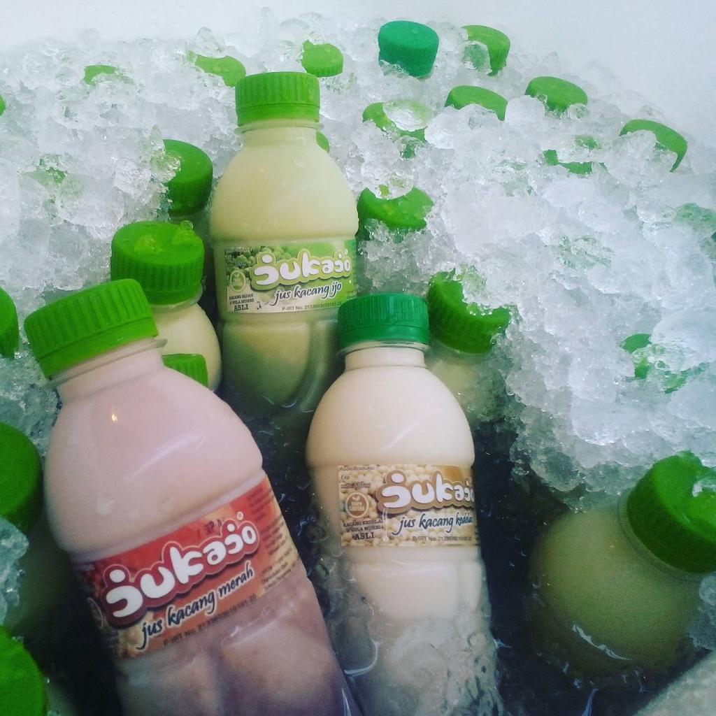 indohomemade's tweet photo. Jus #kacanghijau, merah, #kedelai - tanpa pengawet!

#jukajoo_juskacanghijau l Tangerang http://t.co/MtIclqWLzr