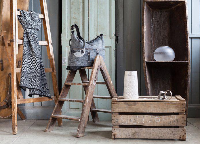 craftscotland's tweet photo. Team update - incl. the latest on #sofaexpo, #csconf &amp; a new prize with @VisualArtsScot http://t.co/JJQTF7Zcqj http://t.co/XlJYtpNPUG