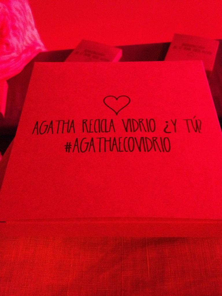 mescodap's tweet photo. #agathaecovidrio http://t.co/ErQ4p0mExY