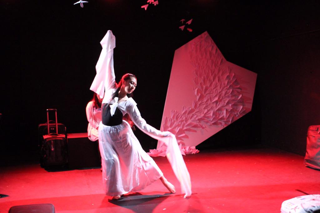 We're getting ready for show number two! Say Hello to  再见 Goodbye tonight <a href="/TristanBates/">TristanBates</a>