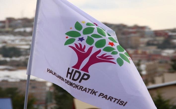 Cumhuriyet (@cumhuriyetgzt) on Twitter photo HDP'den 'seçim ittifakı' açıklaması: 1 Kasım'daki seçimde birlikte hareket edeceğiz
 
 cumhuriyet.com.tr/haber/siyaset/… HDP'den 'seçim ittifakı' açıklaması: 1 Kasım'daki seçimde birlikte hareket edeceğiz
 
 cumhuriyet.com.tr/haber/siyaset/…