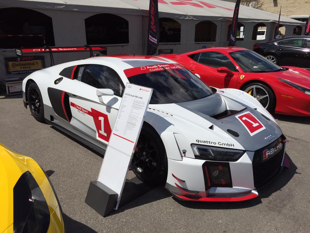 GuyCosmo's tweet photo. I'm in love! The new 2016 #Audi R8 LMS - this sucker looks MEAN! #makesmerandy #wanttotouch... @Audi__Sport @Audi http://t.co/UZgiWVp9KF