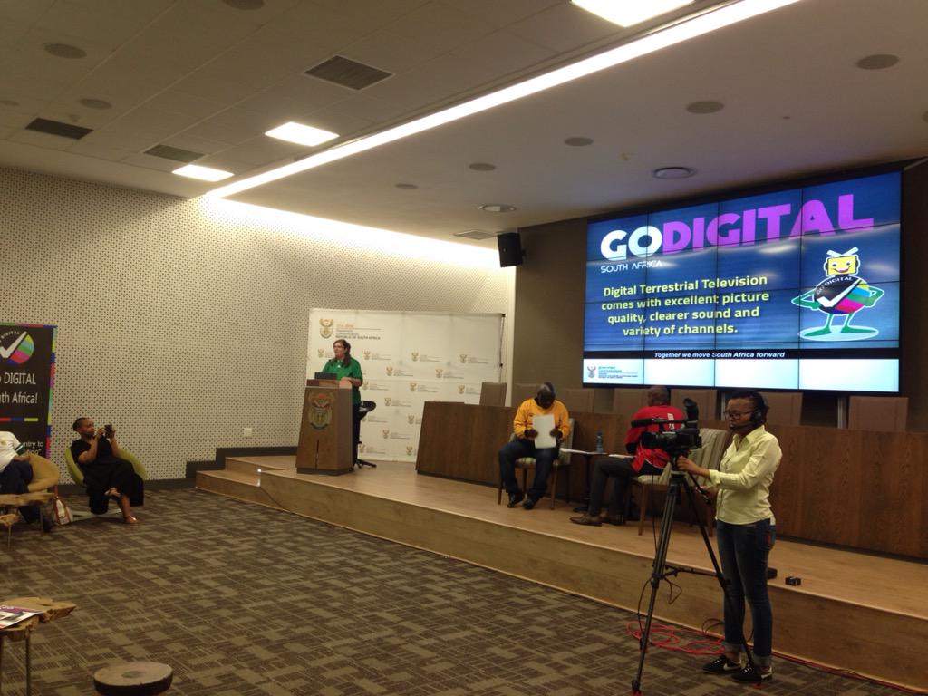 GCISMedia's tweet photo. Our Programme director opens the #DTTGoDigital Programme in the GCIS Auditorium http://t.co/A7x3mURU11