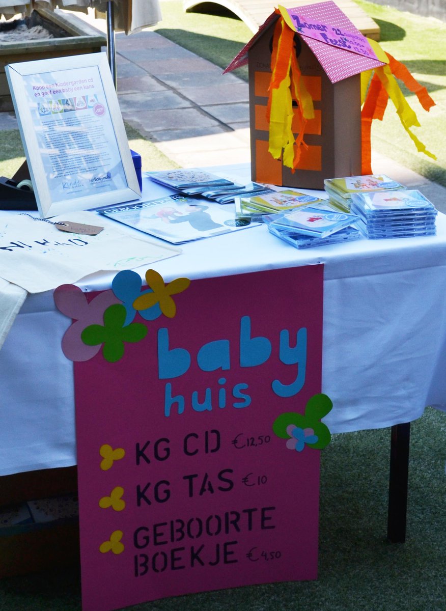 OnceUponaTree.nl tweet media