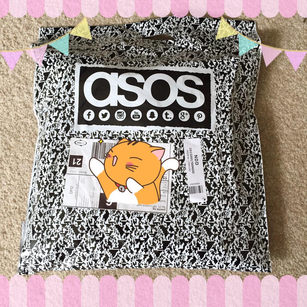 joanne82190's tweet photo. Thank you @ASOS_HeretoHelp for helping out!!! Finally got it!!🎉🎉🎊🎊 #thankyou #dresses http://t.co/99Q7BYyptw