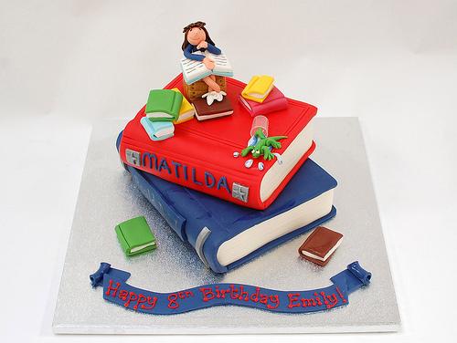 BBCakesBath's tweet photo. #MatildaBakeOff
@MatildaMusical http://t.co/imJ9pNUH7X