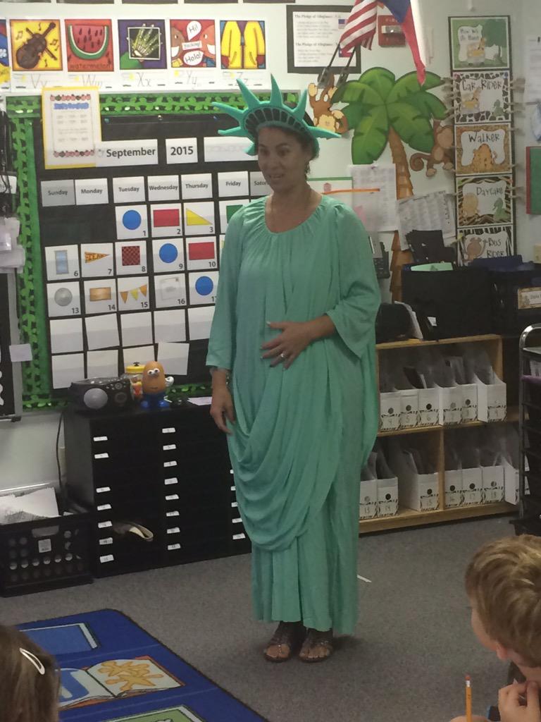 Laura Romero tweet media