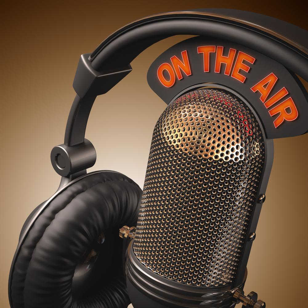 This #Sunday <a href="/jasonwebley/">Jason Webley</a> &amp; <a href="/emmaormusic/">Emma O'Reilly</a> will play <a href="/BelloBarDublin/">BelloBarDublin</a> bit.ly/1Mms3Ej #Dublin