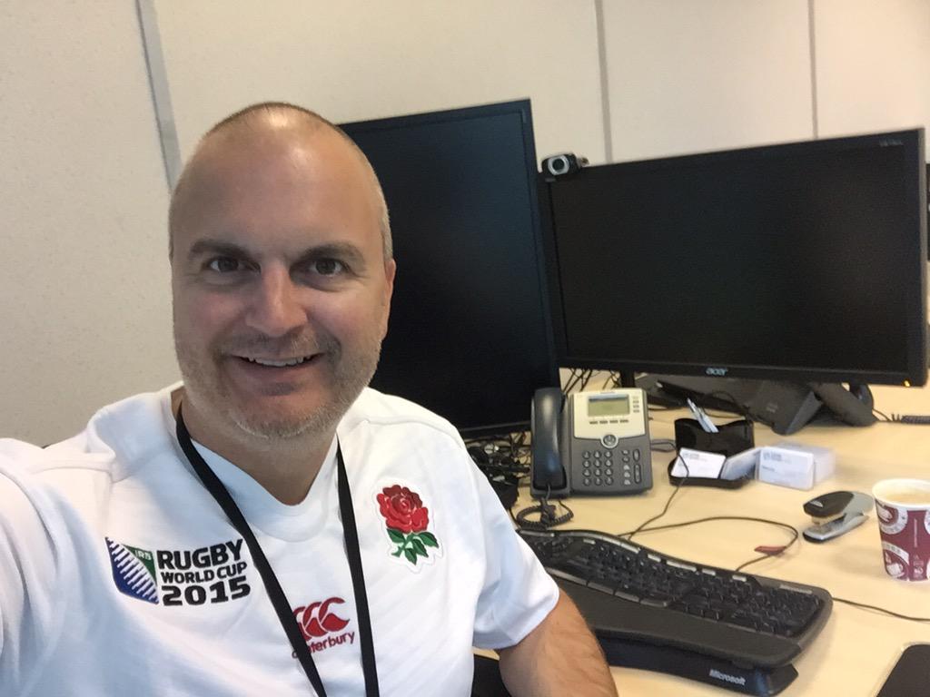 252Matt's tweet photo. A spot of work... Then off to Twickers for some awesome rugby! @EnglandRugby #ENGvFIJ http://t.co/d74GH29KIc