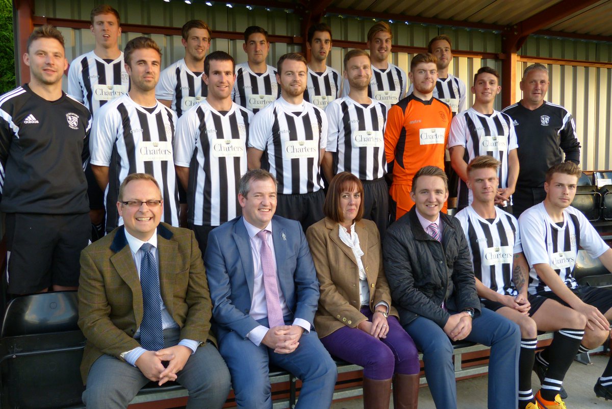 ChartersEstateA's tweet photo. GAME ON!
Sponsorship of @AlresfordTownFC
New kit livery branded #Charters #Alresford
@MintSigns @AlresfordCofC http://t.co/k08k3ihFQZ