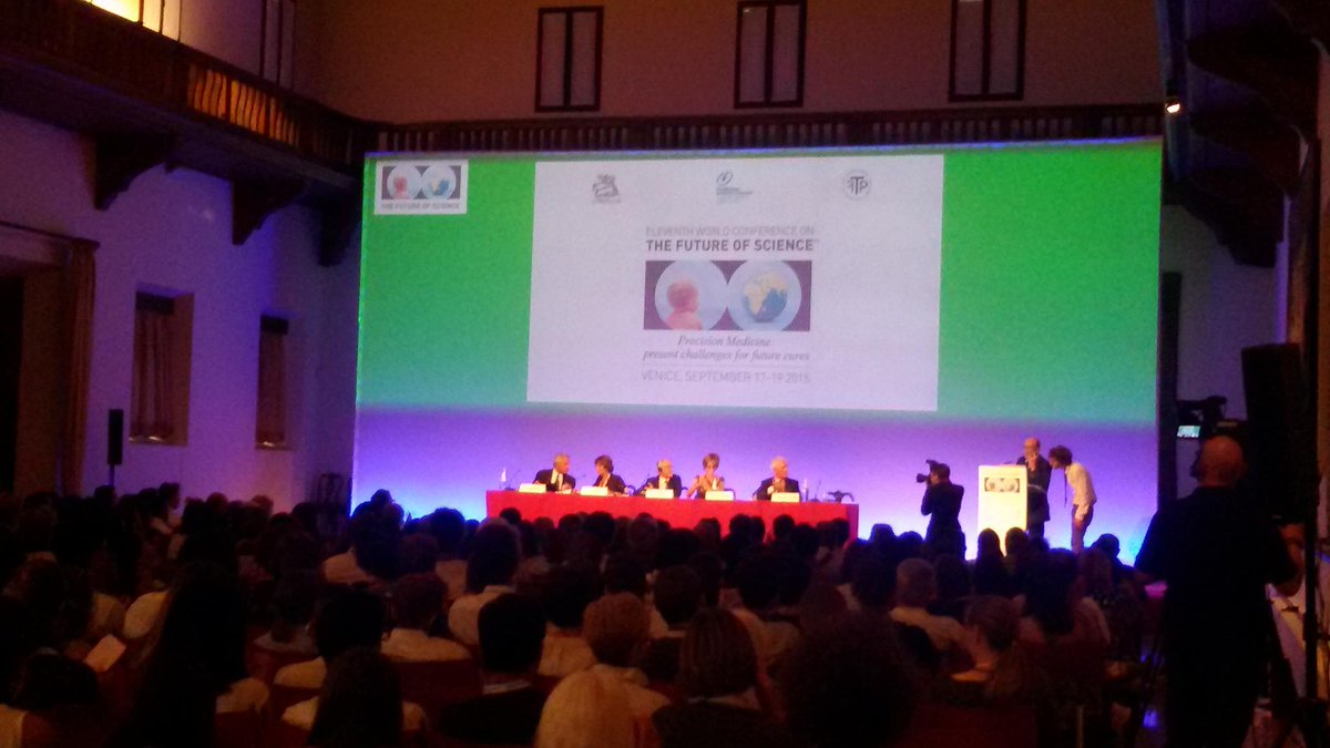 VeronicaBeast's tweet photo. Master in Comunicazione delle Scienze ospite in trasferta a VE per #TheFutureOfScience #tfos2015 @mcsunipd @Novartis http://t.co/cwGgtGxRS3