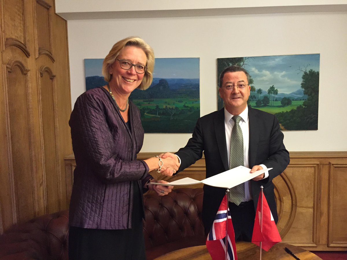 NorwayinBern's tweet photo. State secretaries Tronstad &amp; Rossier met for bilateral talks in #Sugiez, #Switzerland today @ETronstad @NorwayMFA http://t.co/o5PPvDdZyn